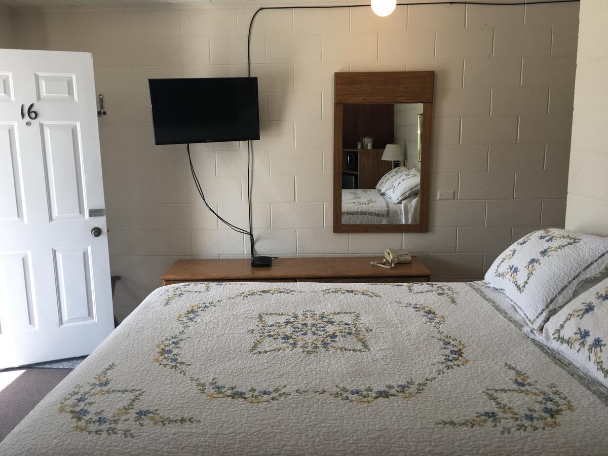 Muskegon Heights Bel Aire Motel מראה חיצוני תמונה